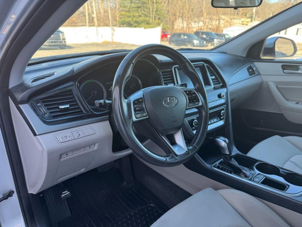 used 2018 Hyundai Sonata Hybrid car, priced at $9,999