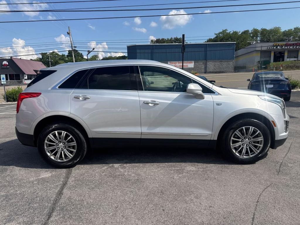 used 2017 Cadillac XT5 car, priced at $13,999