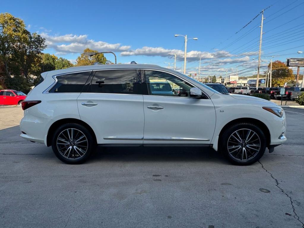 used 2018 INFINITI QX60 car, priced at $13,999
