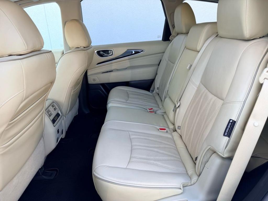 used 2018 INFINITI QX60 car, priced at $13,999
