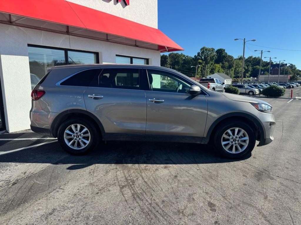 used 2019 Kia Sorento car, priced at $12,499