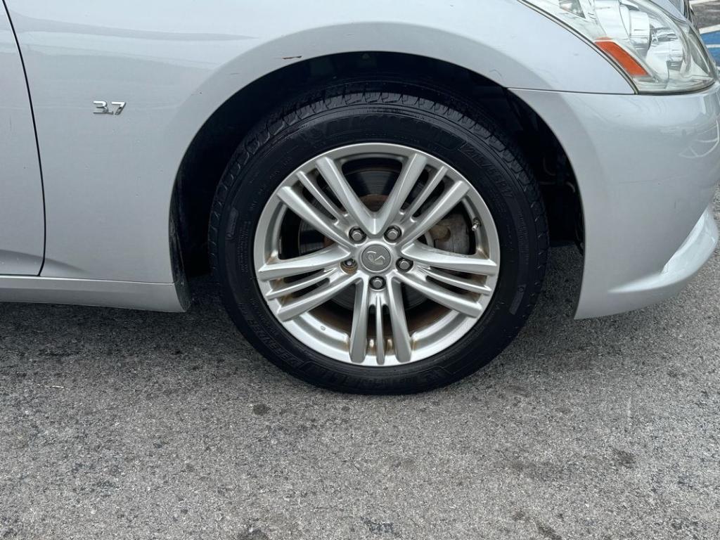 used 2015 INFINITI Q40 car, priced at $9,999