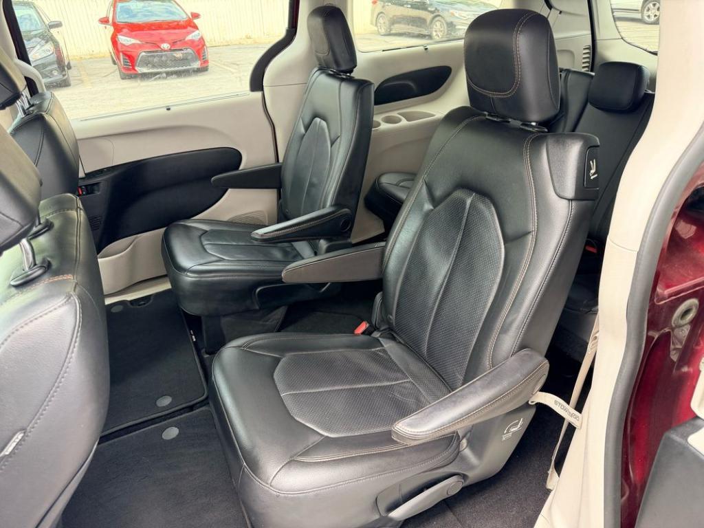 used 2018 Chrysler Pacifica car, priced at $12,999