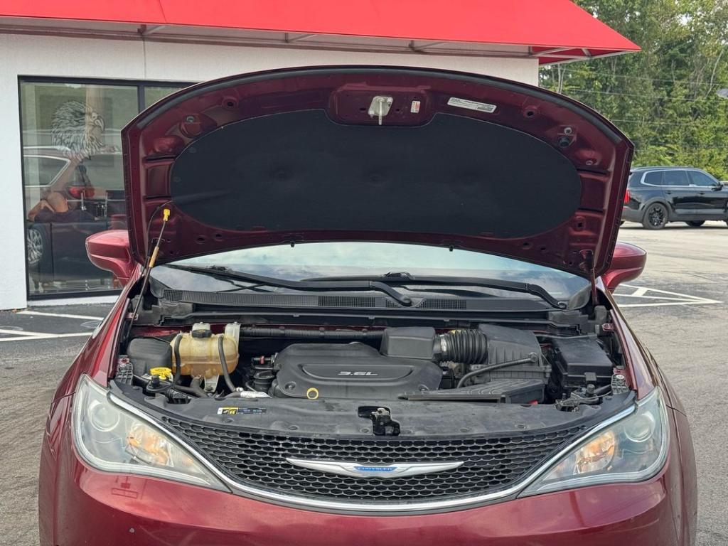 used 2018 Chrysler Pacifica car, priced at $12,999