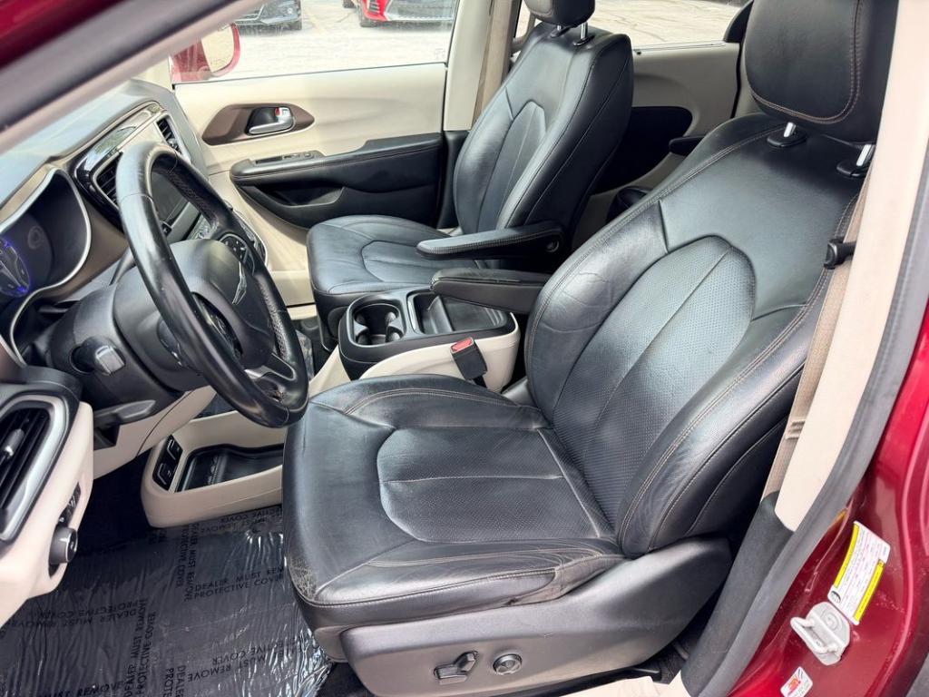 used 2018 Chrysler Pacifica car, priced at $12,999
