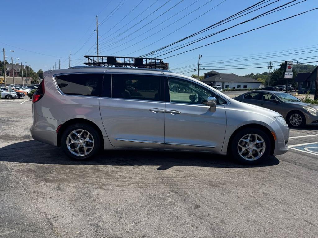 used 2018 Chrysler Pacifica car, priced at $14,900