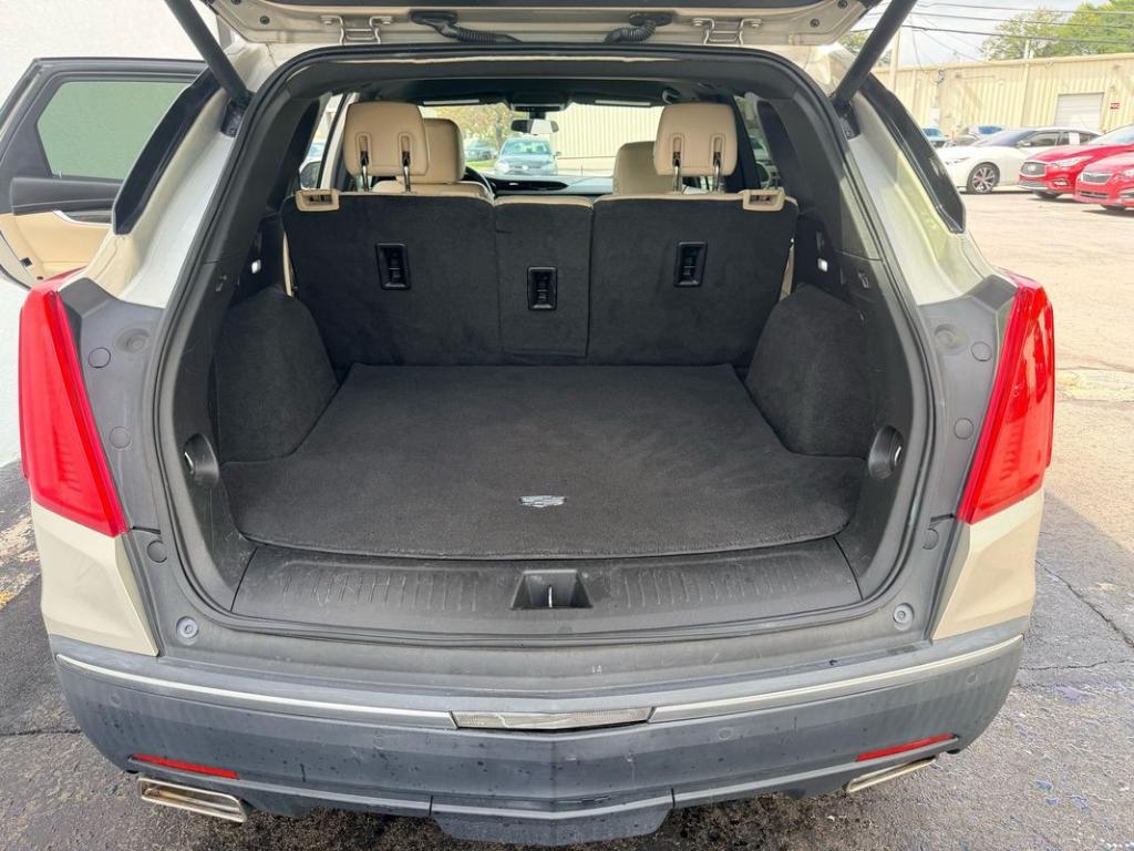 used 2017 Cadillac XT5 car, priced at $11,999