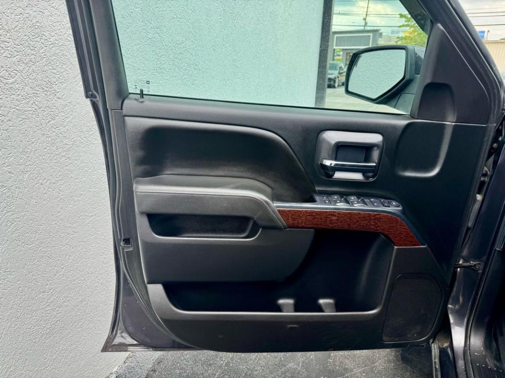 used 2016 GMC Sierra 1500 car, priced at $14,899