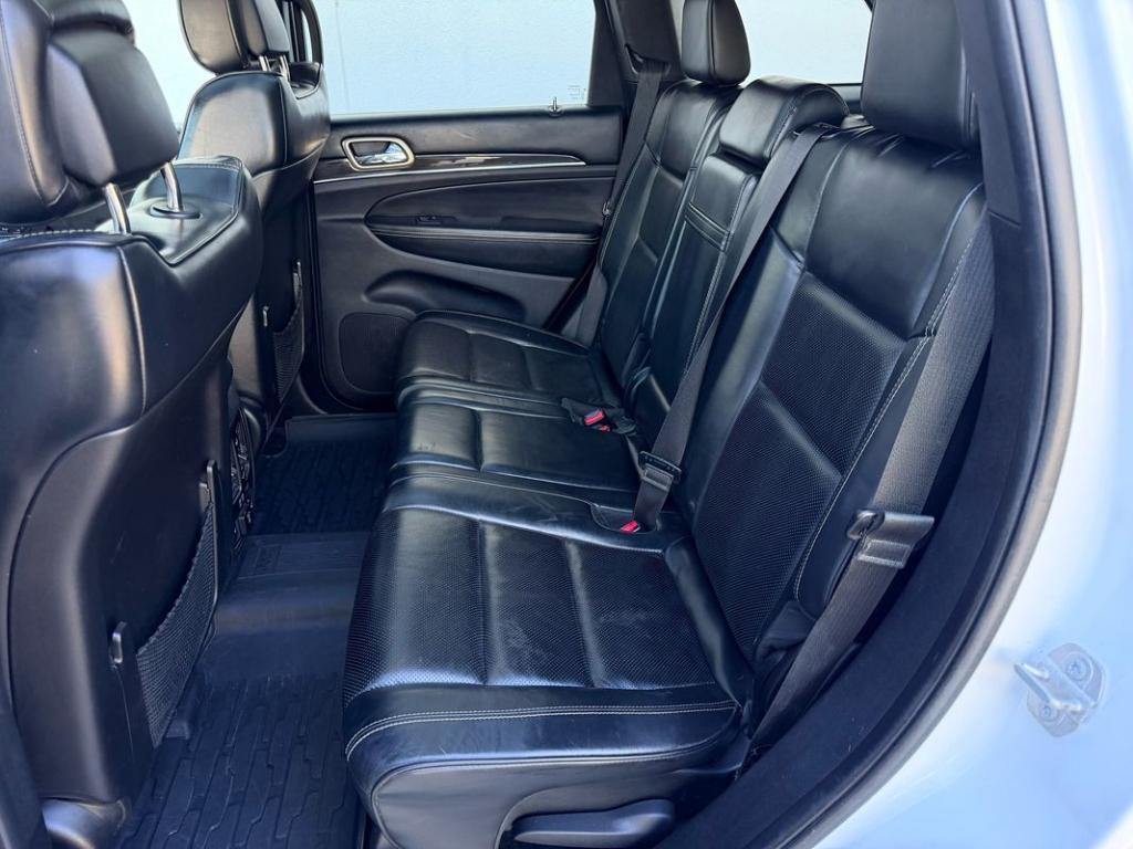 used 2016 Jeep Grand Cherokee car, priced at $12,999