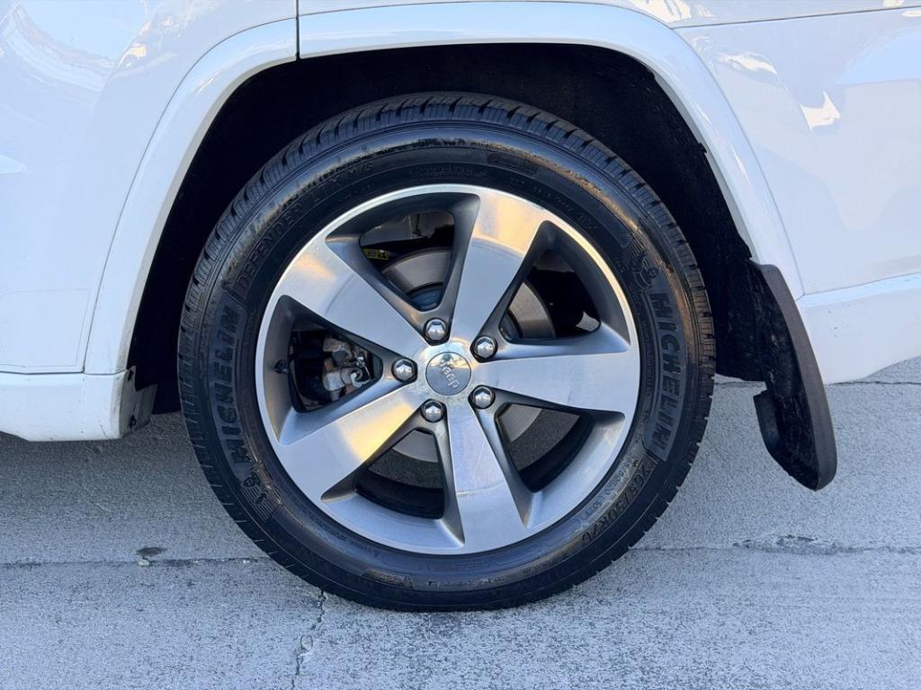 used 2016 Jeep Grand Cherokee car, priced at $12,999