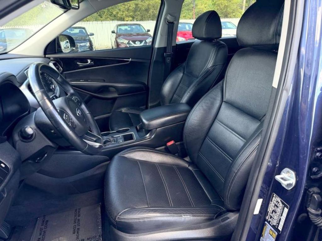 used 2018 Kia Sorento car, priced at $10,999