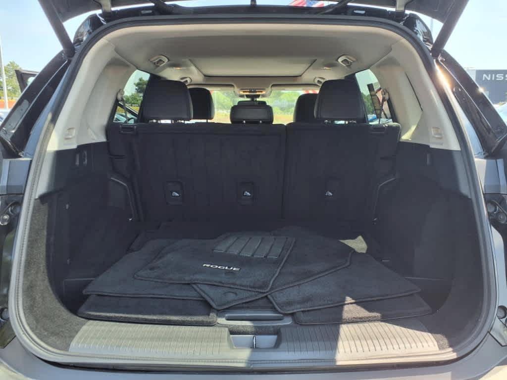 used 2021 Nissan Rogue car, priced at $20,998