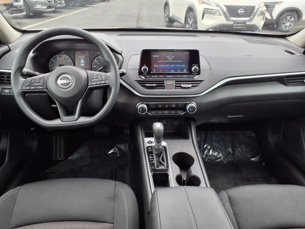 used 2023 Nissan Altima car, priced at $20,990