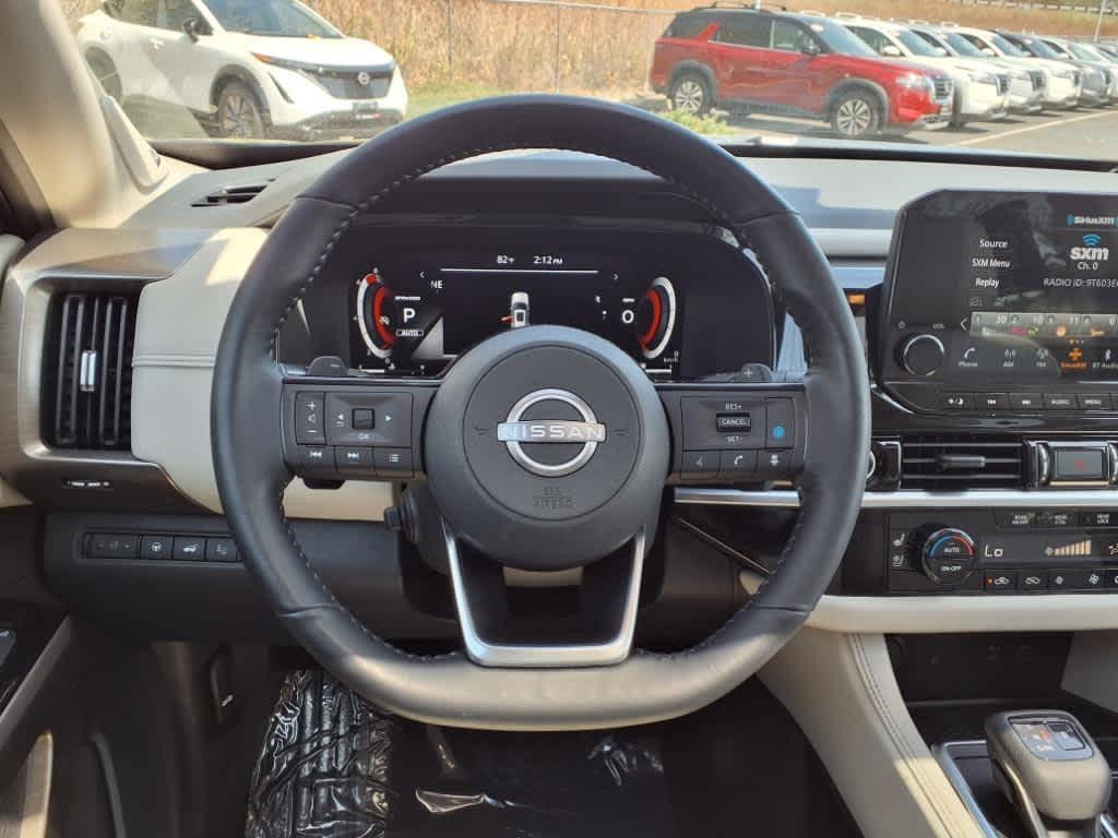 used 2022 Nissan Pathfinder car, priced at $39,598