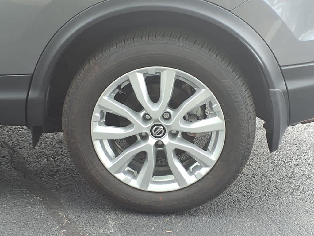 used 2022 Nissan Rogue Sport car, priced at $25,558