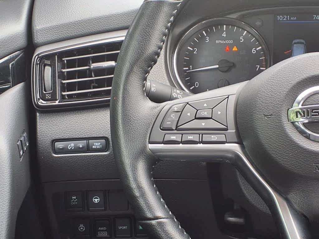 used 2022 Nissan Rogue Sport car, priced at $25,558