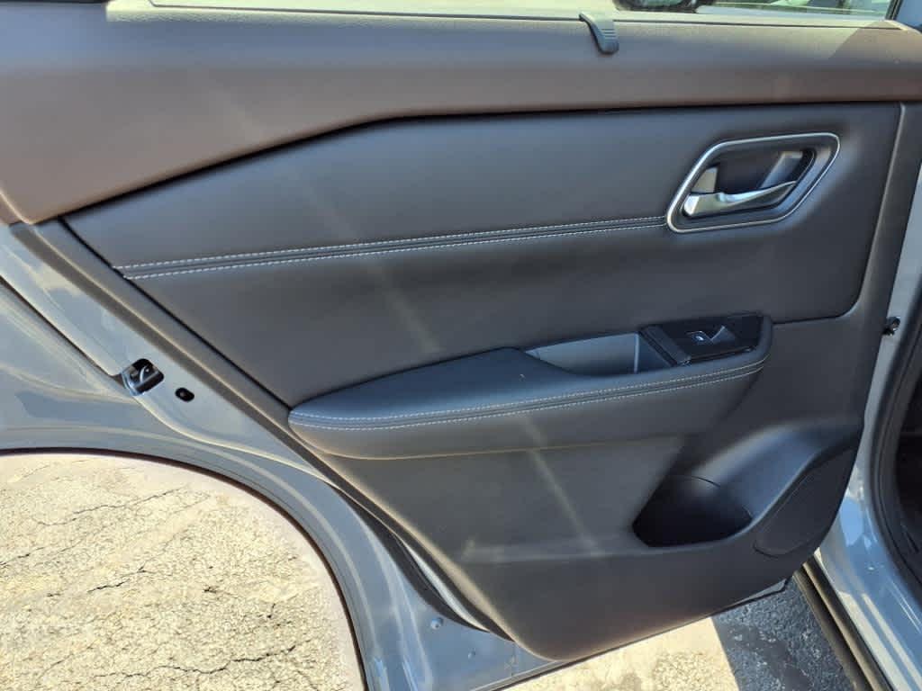 used 2022 Nissan Rogue car, priced at $31,664