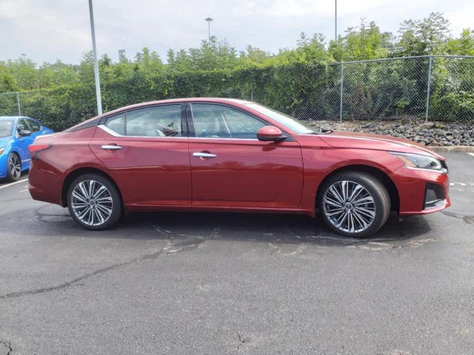 used 2023 Nissan Altima car, priced at $25,782