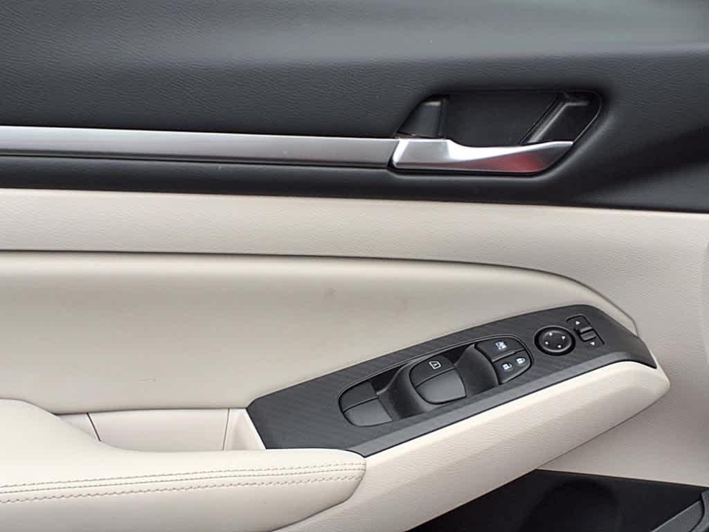 used 2022 Nissan Altima car, priced at $22,494