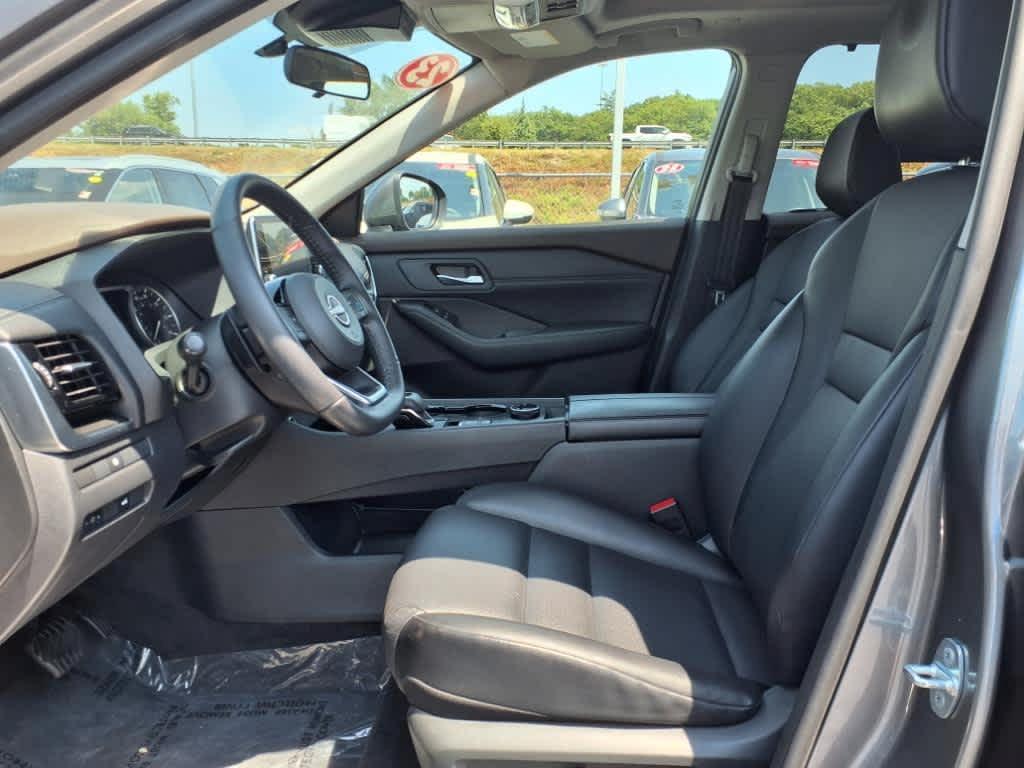 used 2023 Nissan Rogue car, priced at $26,547