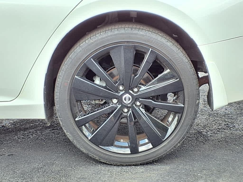 used 2022 Nissan Altima car, priced at $25,984
