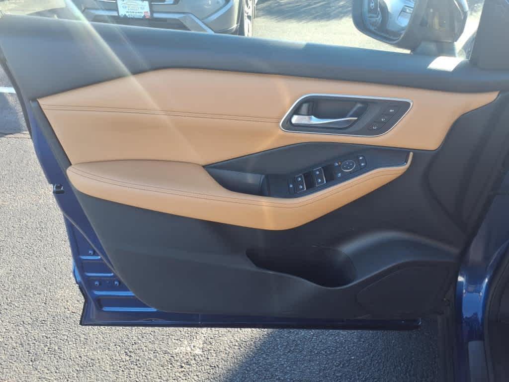 used 2022 Nissan Rogue car, priced at $29,594