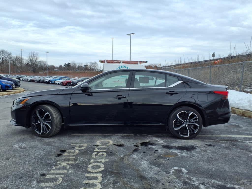 used 2023 Nissan Altima car, priced at $25,215