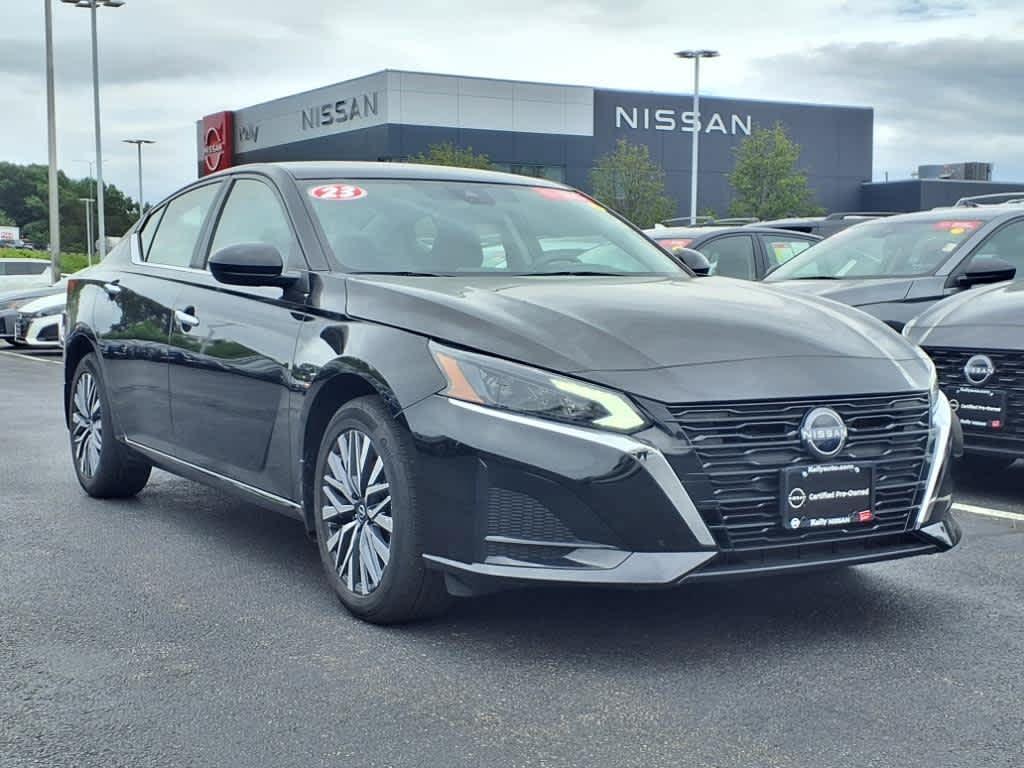 used 2023 Nissan Altima car, priced at $24,686