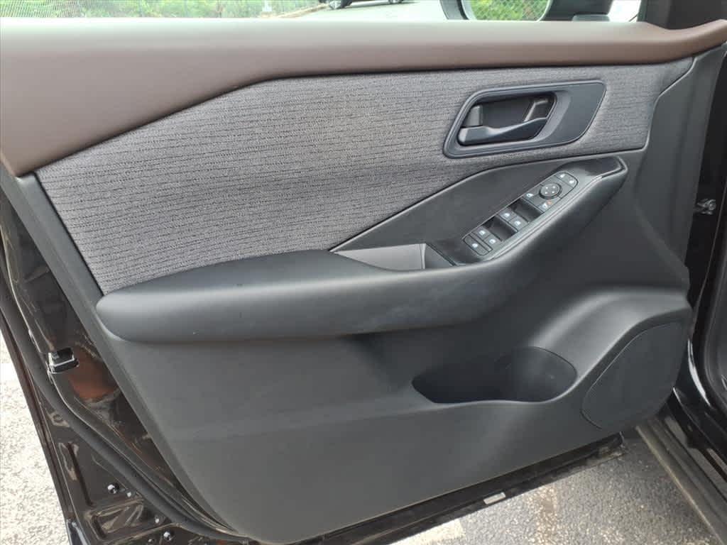 used 2023 Nissan Rogue car, priced at $23,938
