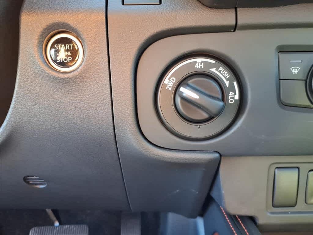 new 2025 Nissan Frontier car, priced at $39,075