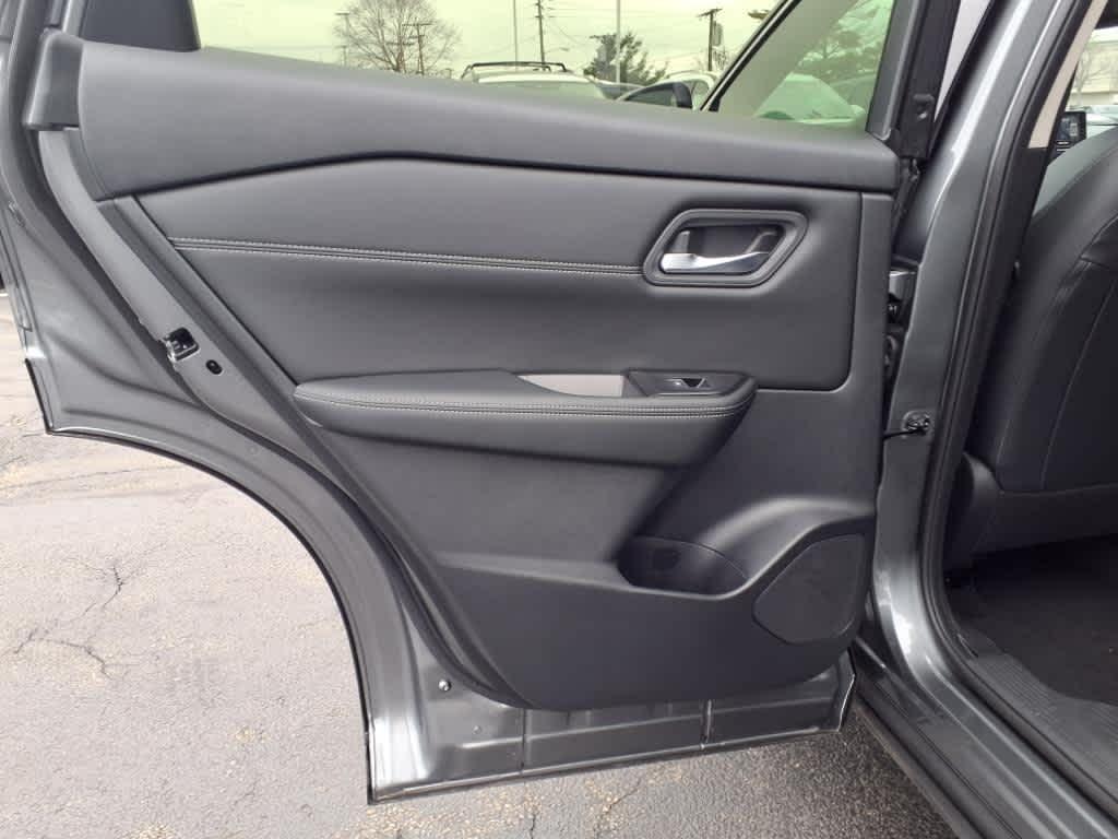 used 2024 Nissan Rogue car, priced at $34,586