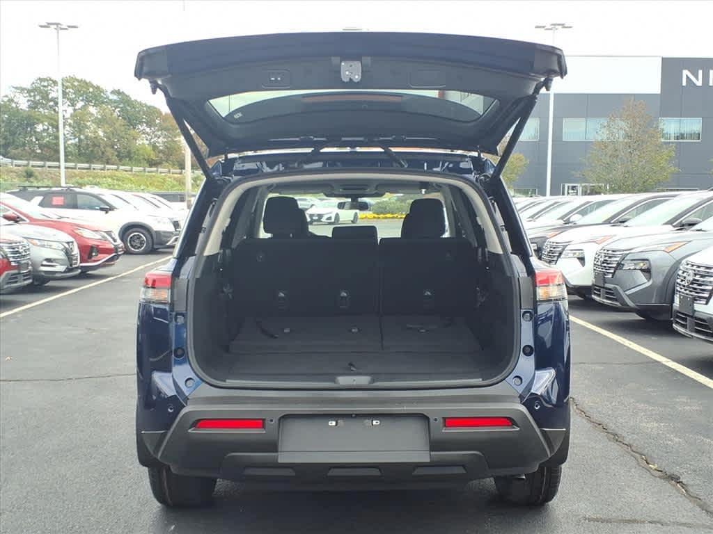new 2025 Nissan Pathfinder car, priced at $36,890
