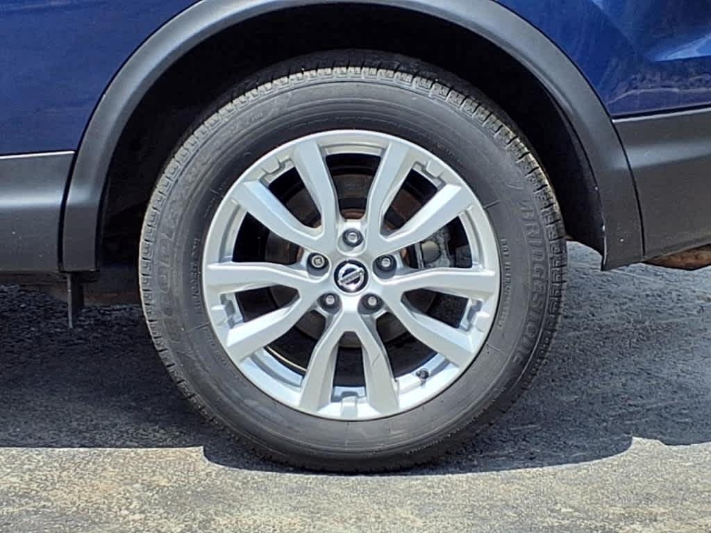 used 2022 Nissan Rogue Sport car, priced at $20,993