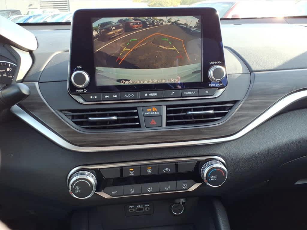 new 2025 Nissan Altima car, priced at $29,215