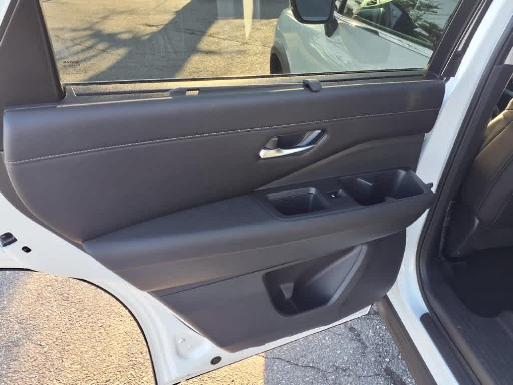 used 2024 Nissan Pathfinder car, priced at $40,436