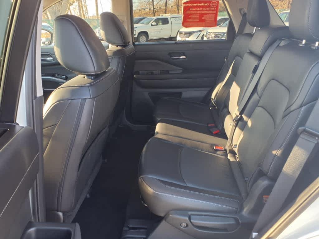 used 2024 Nissan Pathfinder car, priced at $40,436