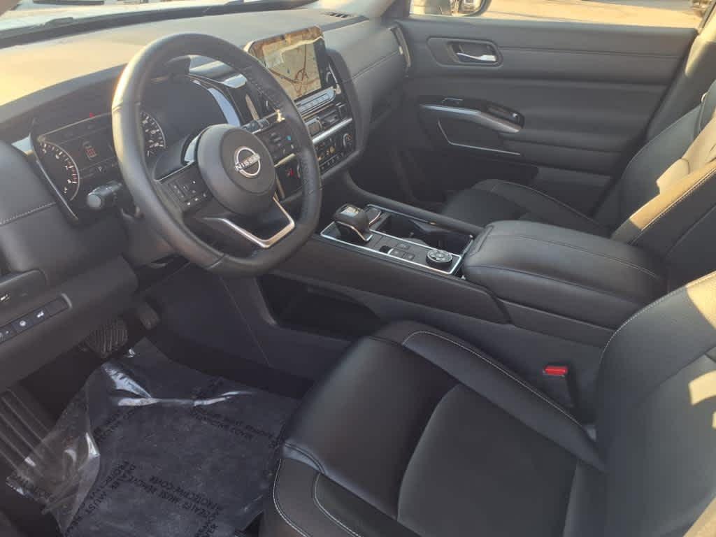used 2024 Nissan Pathfinder car, priced at $40,436