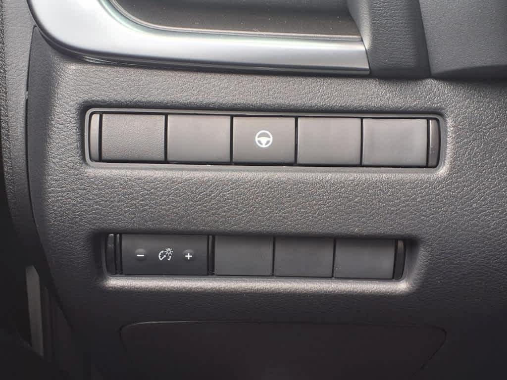 used 2022 Nissan Rogue car, priced at $24,667