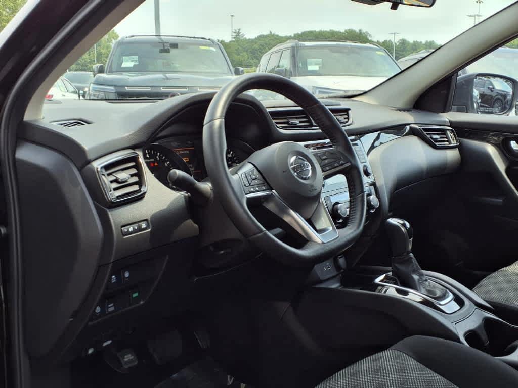 used 2019 Nissan Rogue Sport car, priced at $15,991