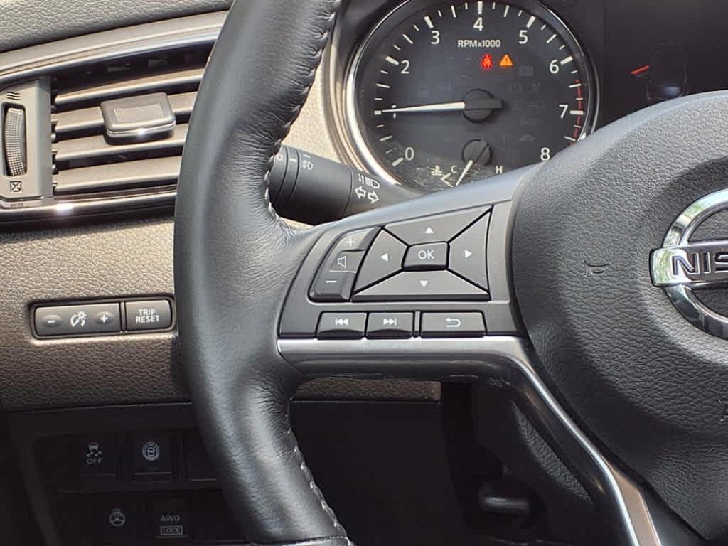 used 2019 Nissan Rogue Sport car, priced at $15,991