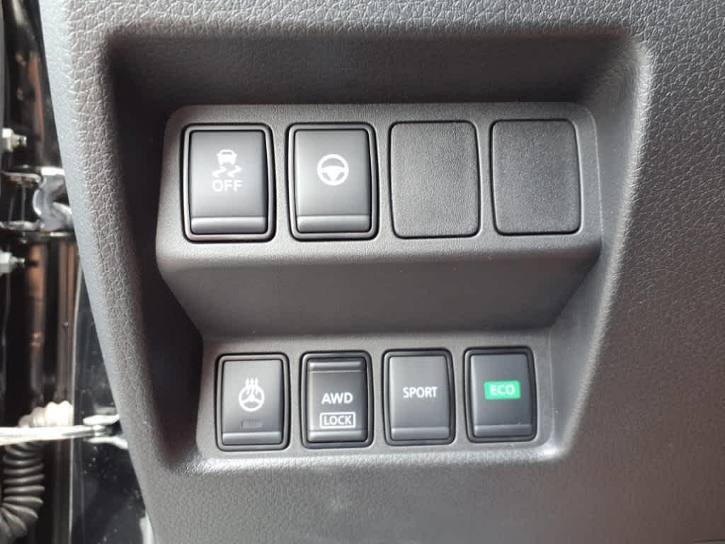 used 2022 Nissan Rogue Sport car, priced at $23,483