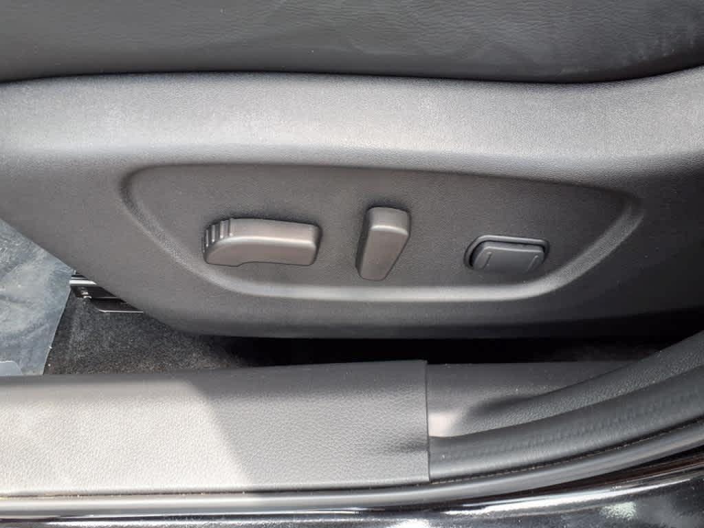 used 2022 Nissan Rogue Sport car, priced at $23,483