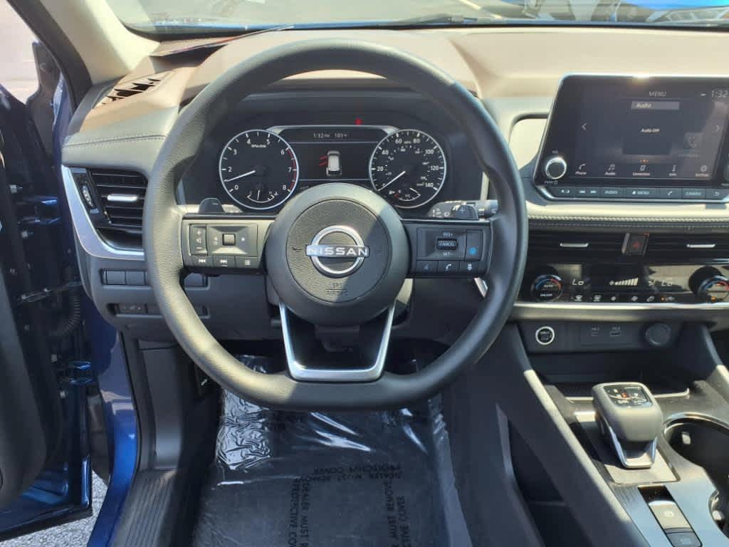 used 2022 Nissan Rogue car, priced at $25,999