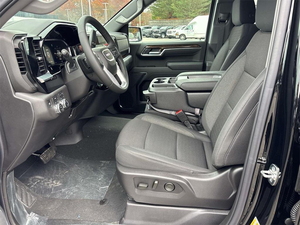 new 2026 GMC Sierra 1500 car, priced at $57,900