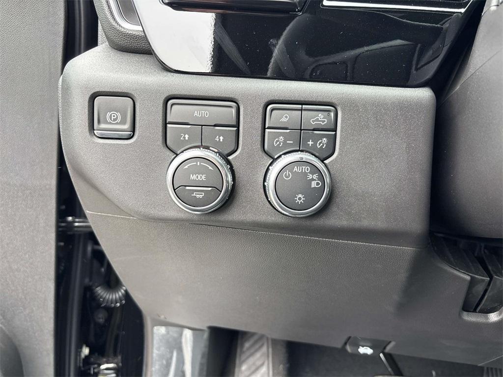 new 2026 GMC Sierra 1500 car, priced at $57,900