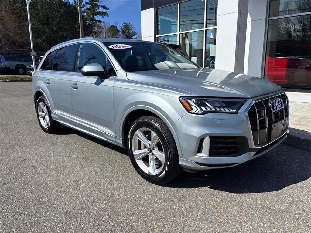 used 2024 Audi Q7 car, priced at $52,700