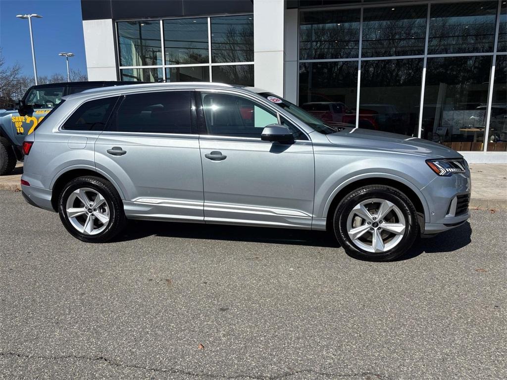 used 2024 Audi Q7 car, priced at $51,700