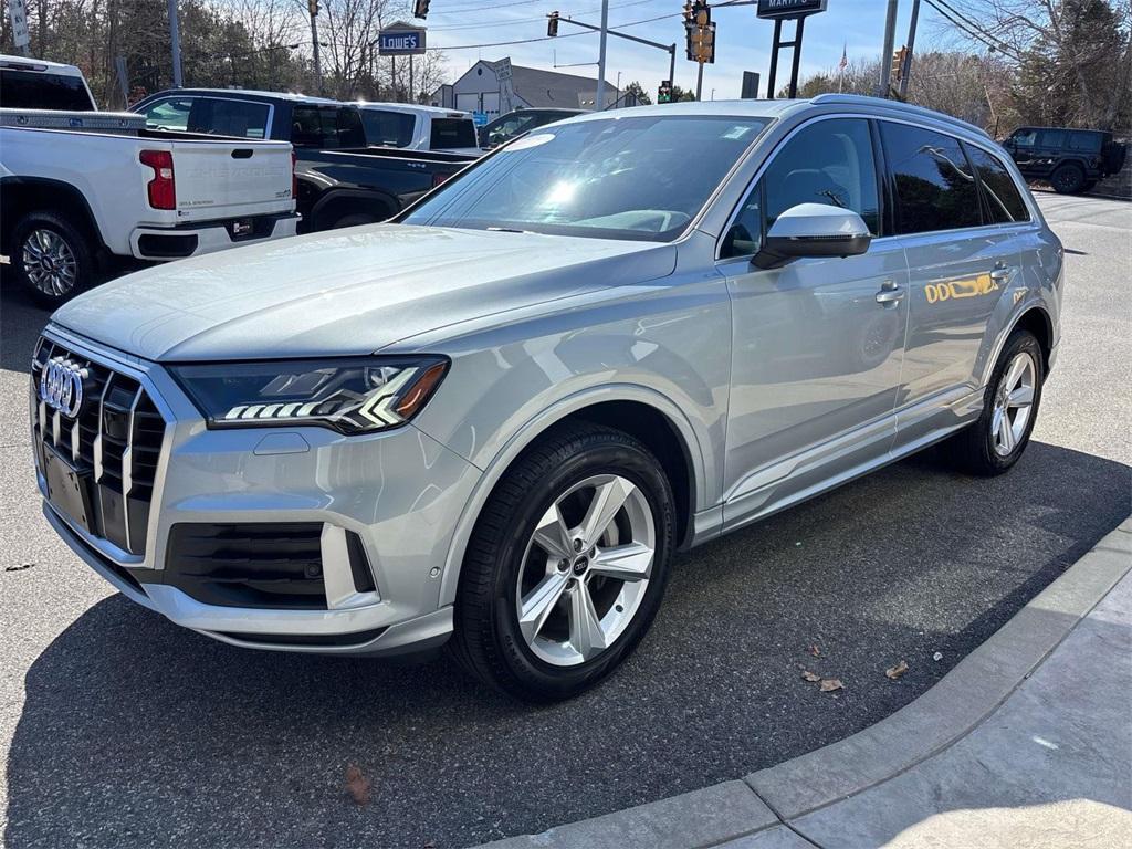 used 2024 Audi Q7 car, priced at $51,700