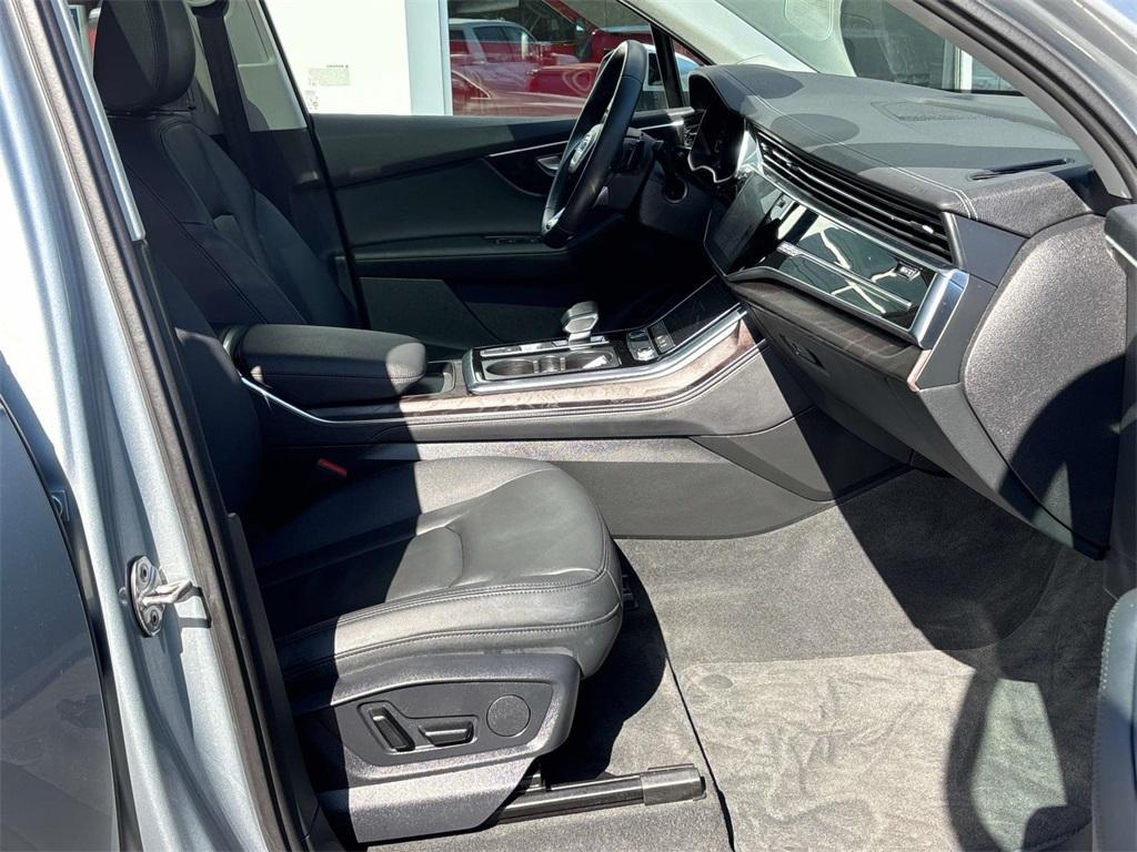 used 2024 Audi Q7 car, priced at $51,700