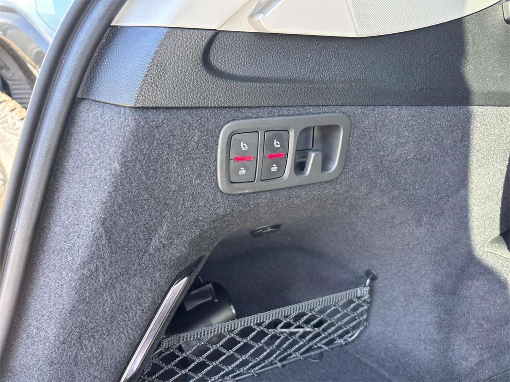 used 2024 Audi Q7 car, priced at $51,700